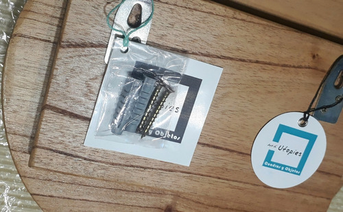 Imagen 4 de 6 de Recibidor Perchero Madera Paraíso + Porta Llaves Magnético