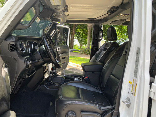 Jeep Gladiator 2020 Overland