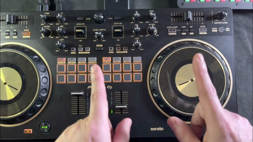 Controlador Para Dj Pioneer Ddj-rev1-n Dorado/2-4 Ch/platos (Usado)