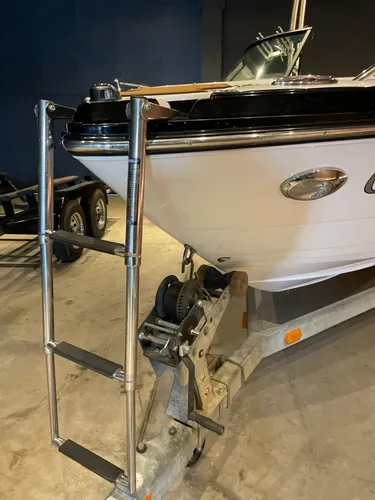 Lancha Monterey 204 Fsx Mercruiser 4.5 2018 Importada