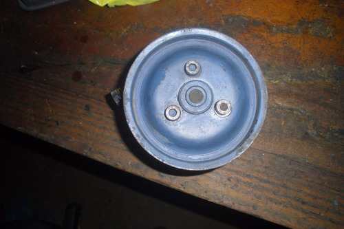 Vendo Bomba De Power Steering De Volkswagen Golf, Año 1995