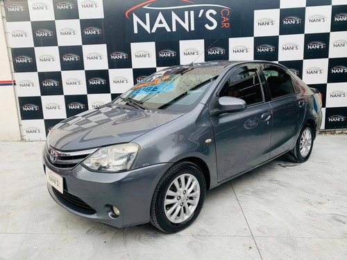 Imagem 2 de 8 de Toyota Etios 1.5 Xls Sedan 16v Flex 4p Manual