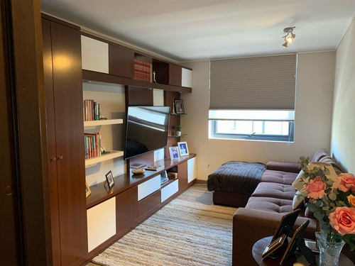 Amplio Duplex Con Gran Terraza En Tranquila Calle
