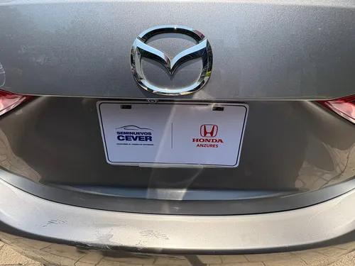 Mazda Mazda 3 2015