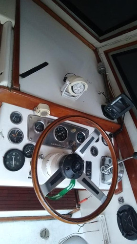 Imagen 7 de 11 de Tarrab 101 Ford V8 Pata Volvo Crucero Barco