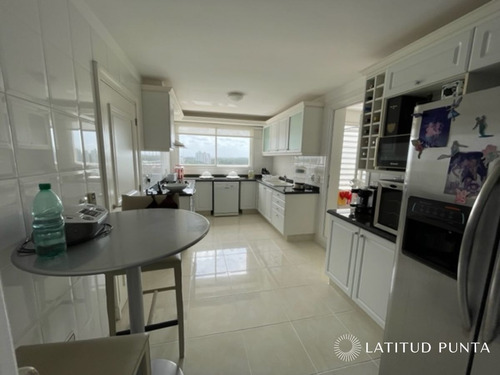 Imagen 27 de 30 de Piso Alto En Le Jardin, 3 Suites Más Dependencia