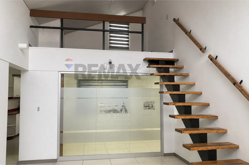Oficina A Pasos Del Metro Trinidad