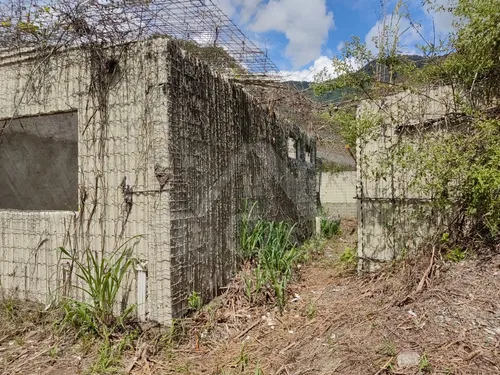Casa En Obra Gris Mucunután