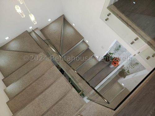 Bella Y Moderna Casa En Venta Mls 25-4489 Santa Paula
