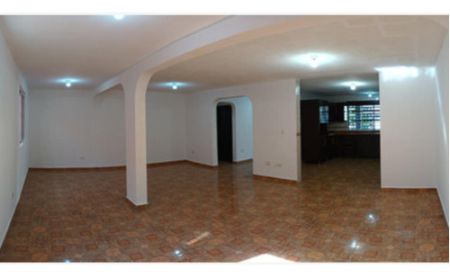 Casa En Venta En Barrio Chapultepec