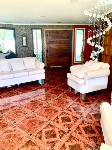 Vendo Parcela Familiar, Ideal Para Eventos En Colina