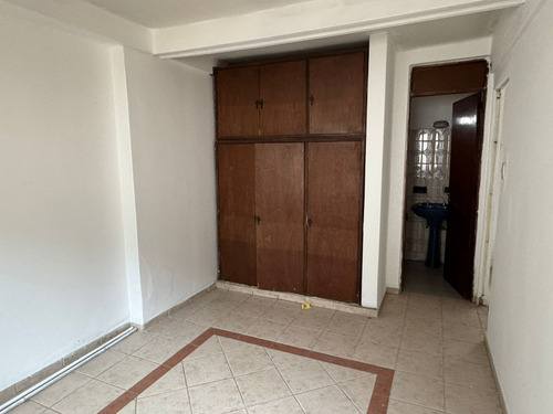 Casa En Parque V. Sarsfield Para Reciclar