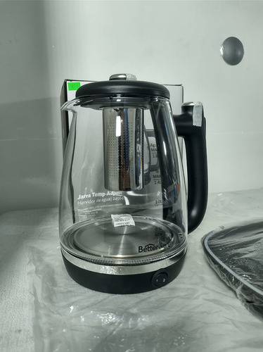 Jarra Eléctrica Betterware Modelo 24564: Eficiencia Y Estilo Negro (Usado)