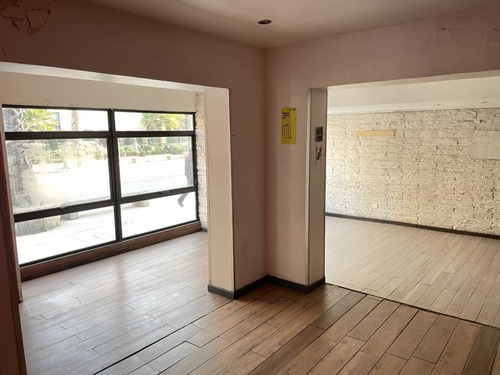 Local 320 M2 En Esquina Av. San Martin