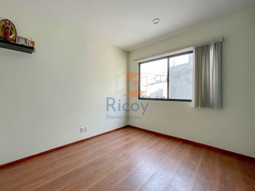 Imagen 8 de 13 de Magnífico Departamento En La Del Valle