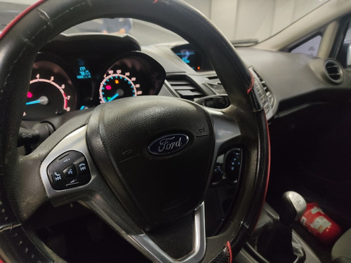 Imagen 11 de 13 de Ford Fiesta S Plus 2014
