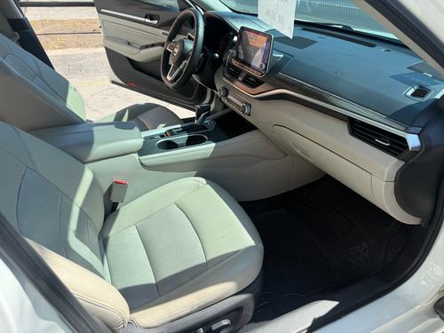 Nissan Altima EXCLUCIVE 2.OT