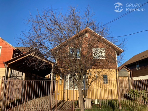Casa En Venta En Valles Del Country Talca