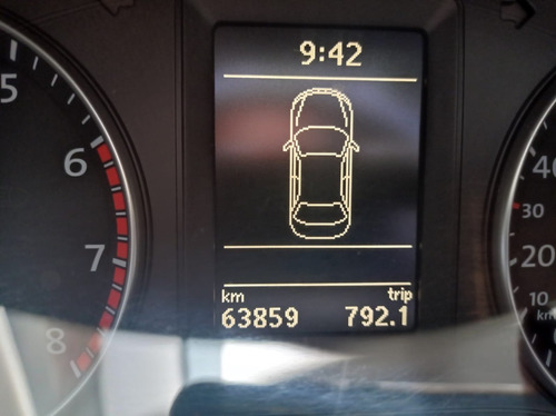 Imagem 9 de 12 de Volkswagen Jetta