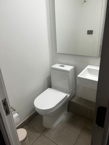 Arriendo Oficina A 2 Cuadras De Plaza De Maipú