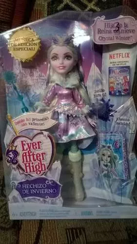 Bonecas Ever After High Cristal Winter Usada