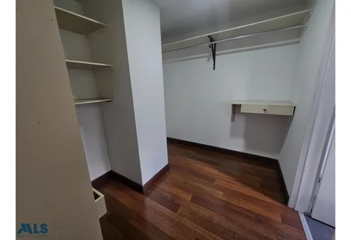 Amplios Espacios Y Excelente Ubicacion(mls#255253)