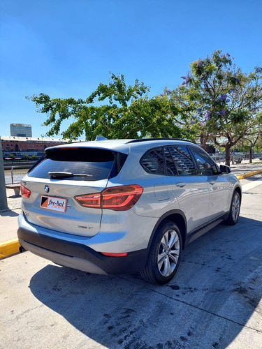 BMW X1 18i Sdrive