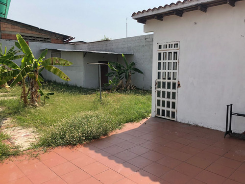 Casa En Venta De 1000 Mts2 En Barinas Excelente Ubicación