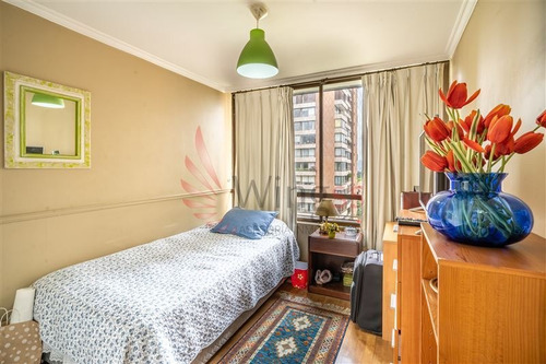 Imagen 12 de 21 de Departamento En Venta De 4 Dorm. En Vitacura