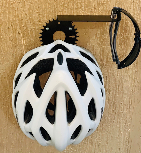 Imagem 6 de 9 de Suporte De Parede Para Capacete E Acessórios Decora Bike