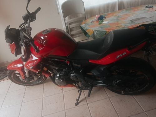 Imagen 5 de 6 de Benelli Tnt 300