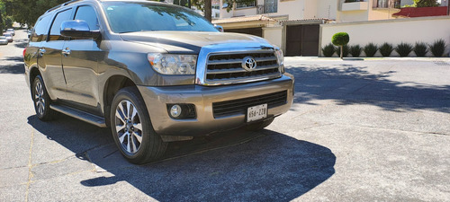 Toyota Sequoia 5.7 Limited V8 At