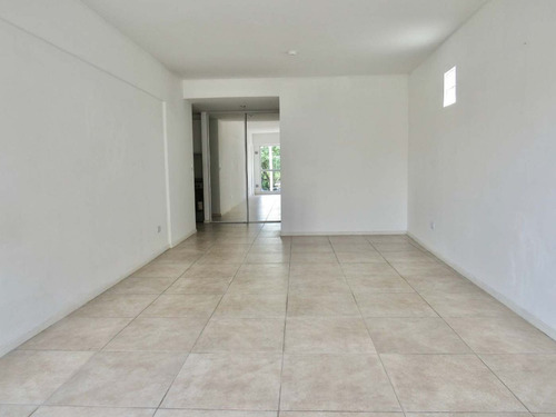 Monoambiente Amplio Al Frente C/amenities