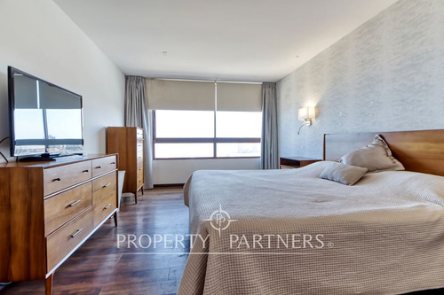 Espectacular Penthouse Con Inmejorable Vista En Ja...