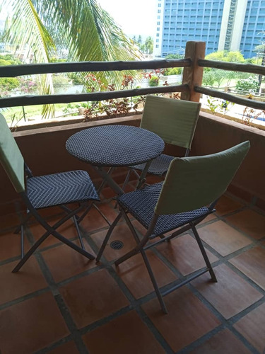 Aquiler Fijo. 1hab. Bello Apto. Terraza. Playa Moreno.