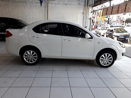 Jac Motors Jac J3 Turin Sedan / Jac / Sedan Turin Jac 3 Jac3