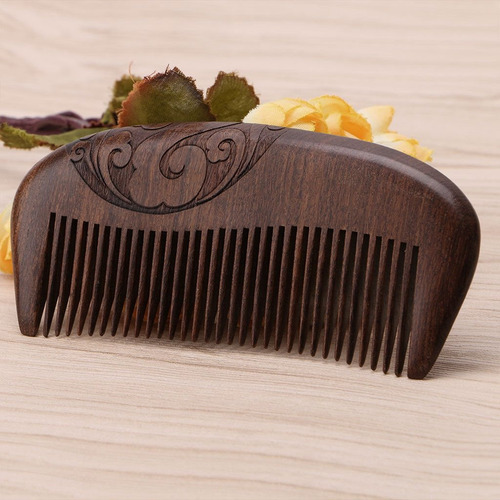 Imagen 3 de 7 de Peine De Madera De Sándalo, Anti Frizz