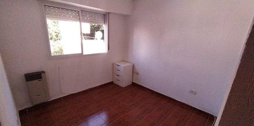 Imagen 9 de 16 de Ph En Venta - 1 Dormitorio 1 Baño 35mts2 - Berisso