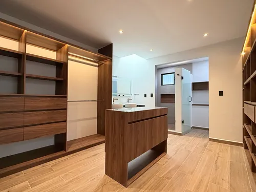 Venta Hermosa Residencia Con Acabados De Lujo En Lomas De Angelopolis Puebla