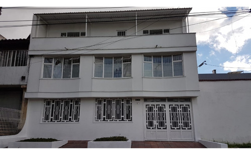 Oficinas Y/o Consultorios Barrio Ciudad Berna, Bogota