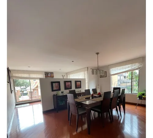 Amplio Apartamento- Excelente Ubicacion .