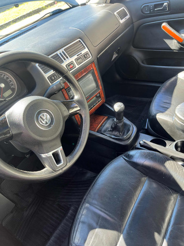 Volkswagen Bora 1.8 Highline T 180cv Cuero