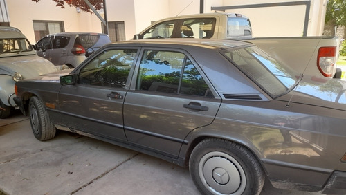 Imagen 3 de 10 de Mercedes-benz 190 1988 2.5 D