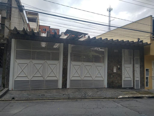 Casa Térrea 238 Mtrs De Construção Em Um Terreno De 250 Mtrs