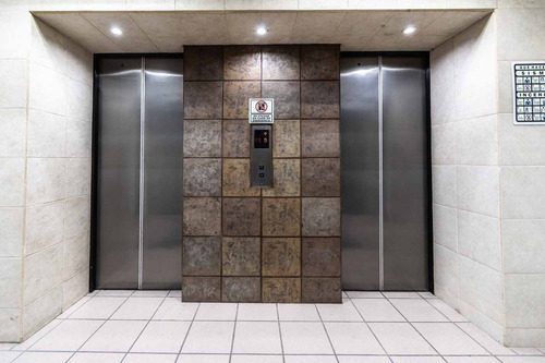 Renta Edificio Precio $300.00 M2
