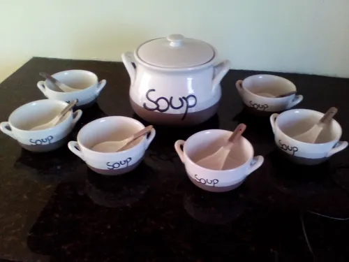 Sopera Y Tazas En Gres (Usado)