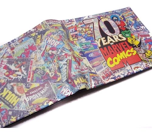 Cartera Juvenil Geek 70 Aniversario Marvel Comics  A13