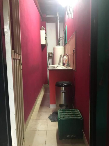 Casa Con Local Y Fondo De Comercio