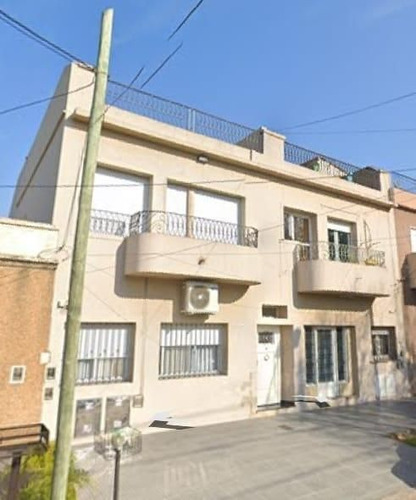 Venta Caseros, Departamento 3 Amb 70 M2 Usd 54.000.-