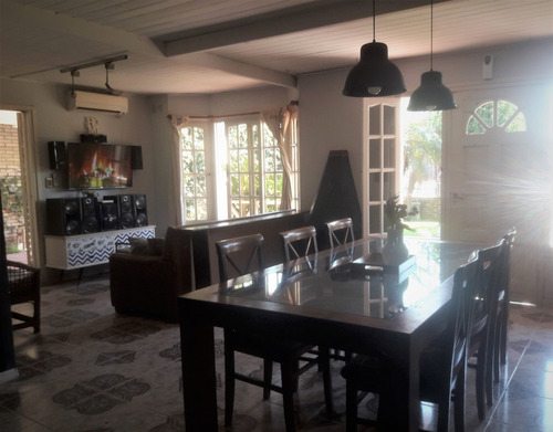Imagen 6 de 27 de Venta Casa 3 Dormitorios Rafael Calzada Parque